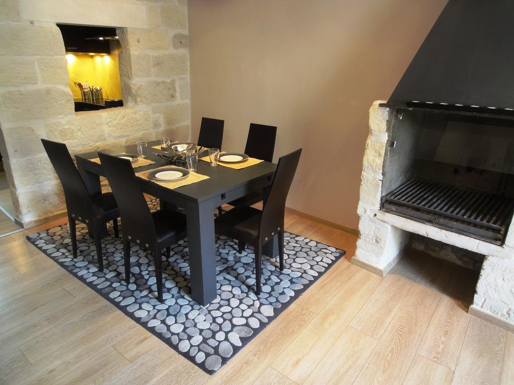 Les Toits D'Uzes 아파트 외부 사진